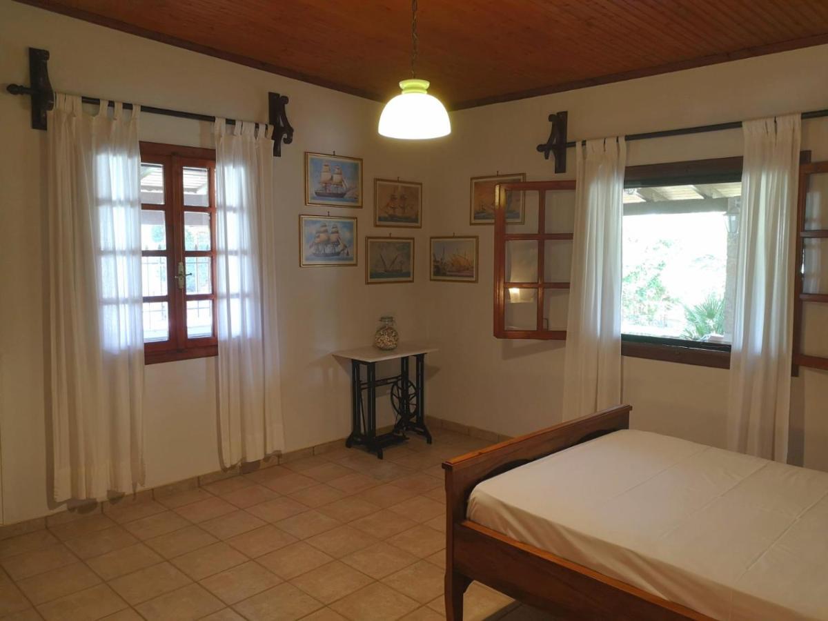 Villa Lena Entire Cottage Kalamaki  Dış mekan fotoğraf